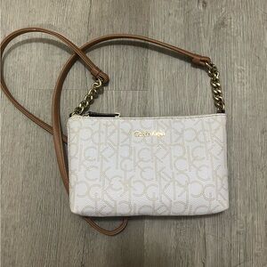 Calvin Klein crossbody
